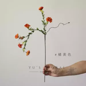 Simulated small wildflowers, small chrysanthemums, multi-color red heavy colors, wild and interesting natural flower arrangements with flowers, home decoration photography props - orange