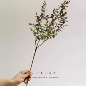 Simulated green plants eucalyptus leaves green autumn colors ins style home decoration cold style photography hotel display - Autumn red