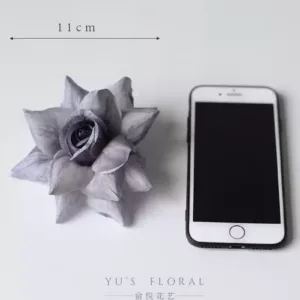 Simulated flowers Morandi color rose flowers high-end photography props handmade jewelry makeup photos DIY corsage accessories - Size comparison with iPhone 8. Just for description, don’t take photos.