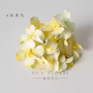 Simulated hydrangea flowers, retro French style wedding headdress, makeup to create atmosphere, handmade hairpins, DIY photography props - green yellow