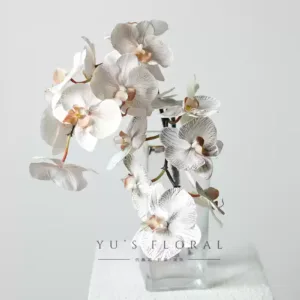 Simulated flower Phalaenopsis hand-painted version of Morandi color single fake flower home floral high simulation wedding layout props - 1 stick of coffee powder + 1 stick of black vase not included